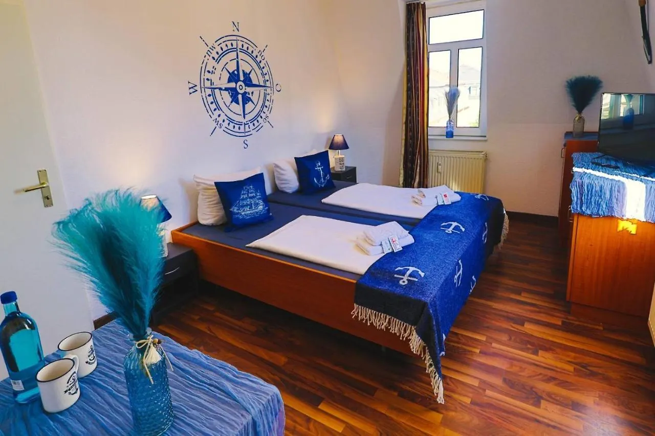Ryde & Hyde Budget Hotel location